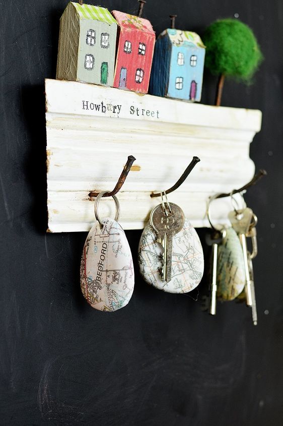 21 small things you can do to beautify your home this weekend, Personalized Rock Map Key Chain