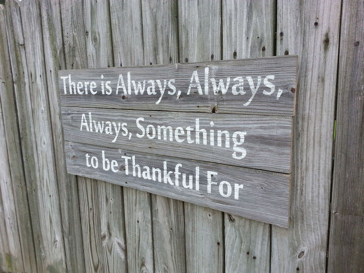 s 16 stunning sign ideas you can make for your home, Rustic Fence Sign