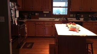 5 Top Wall Colors For Kitchens With Oak Cabinets Hometalk