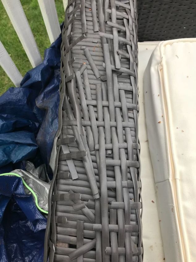 q resin wicker patio furniture unraveling