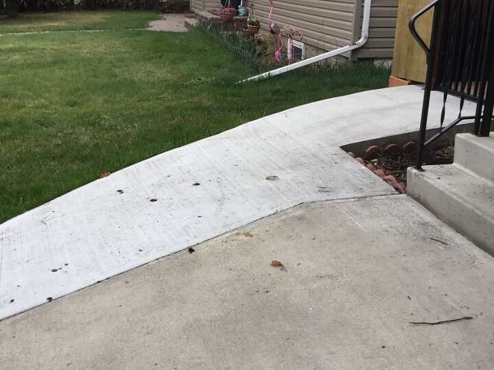 q has anyone changed the colour of a sidewalk