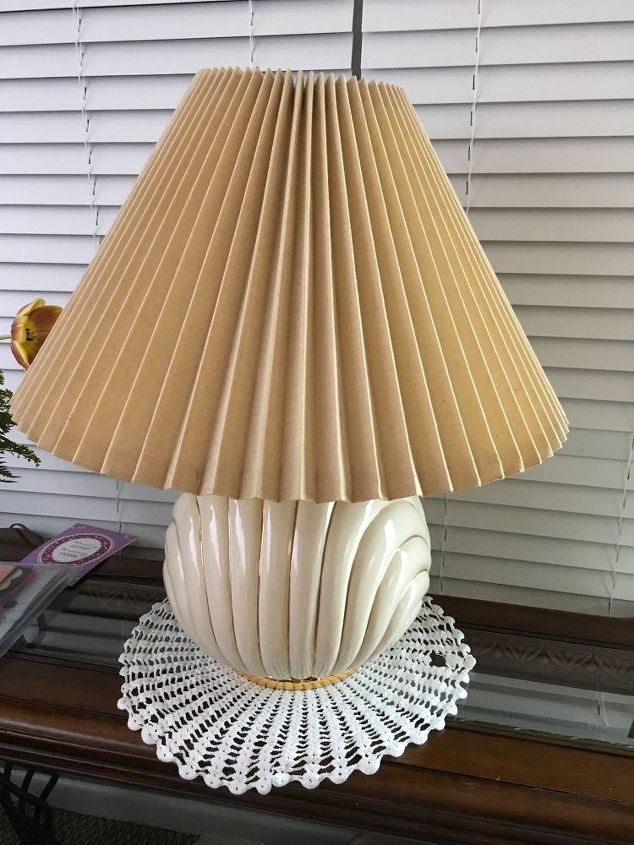 q where can i find this lamp shade
