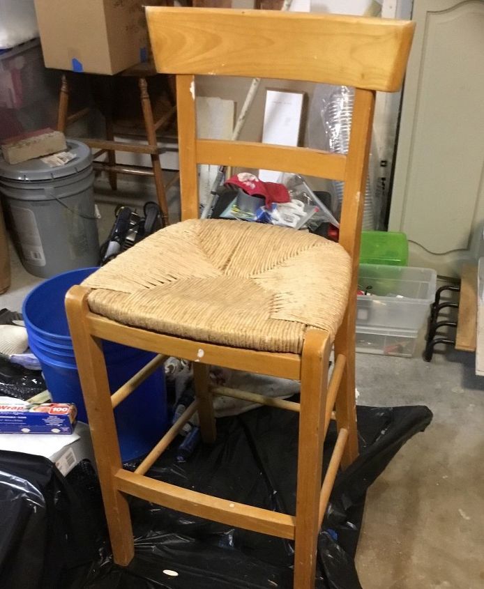 q redo bar stool