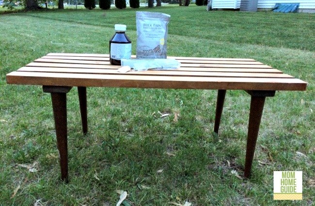 de mesa de centro a mesa de patio soleada