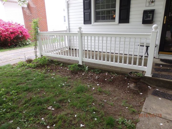 q empty porch