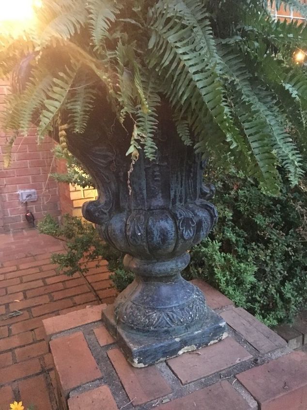 q how do i make my front porch urns look more vintage and concrete