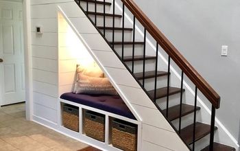 DIY Shiplap-Staircase Organization Bench (VIDEO)