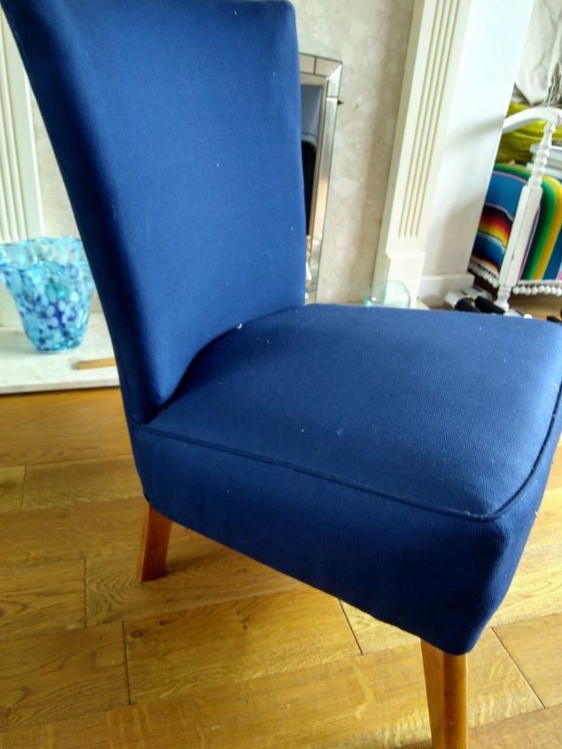 silla de lectura de terciopelo patchwork, Antes de ser tapizado