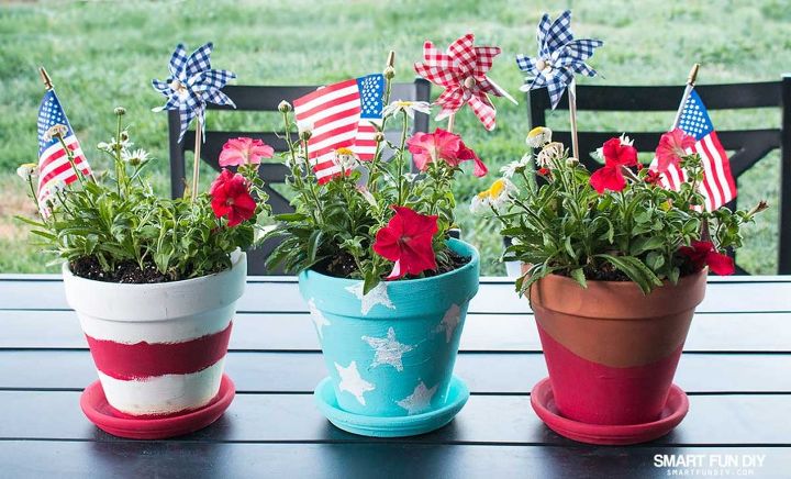 s 22 idea to make your terra cotta pots look oh so pretty, Give them a 4th of July makeover