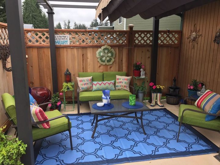 patio cushion rehab with paint, Conversation area with newly painted cushions