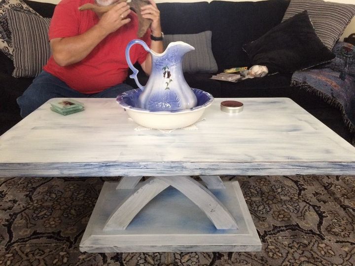 q can i brush on polyurethane over chalk paint