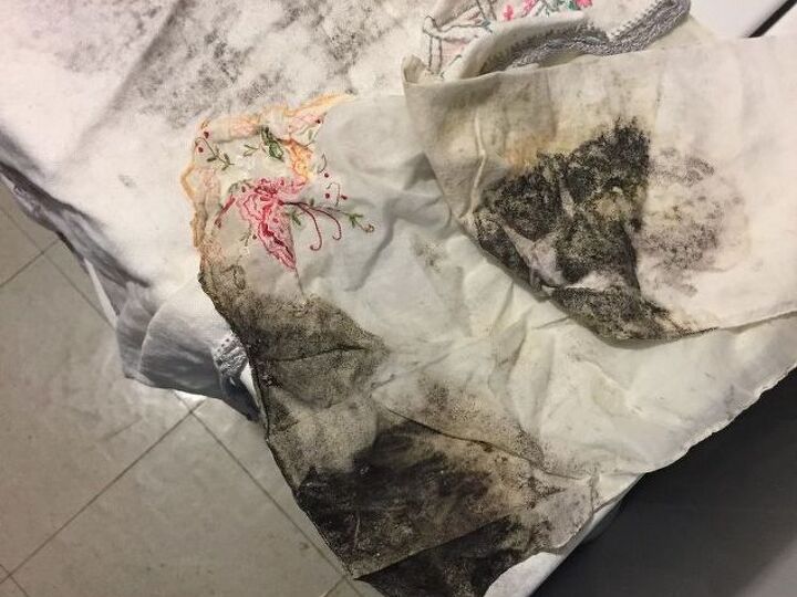 q how to get mildew mold out of antique handkerchief dollies