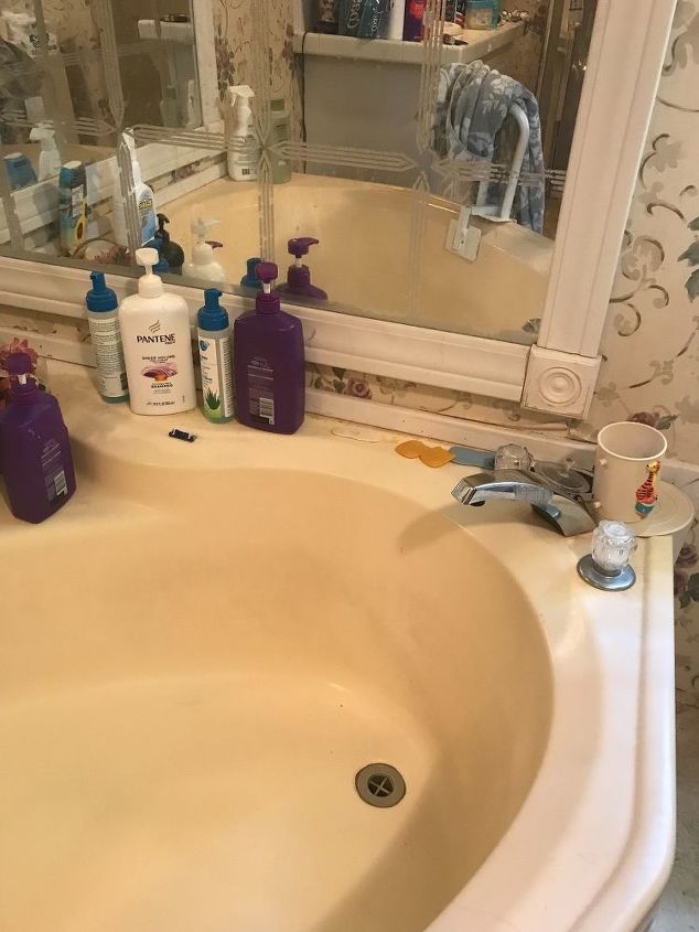 Rinse and Dry the Bathtub