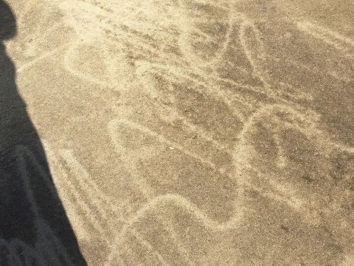 q how to get my concrete pad cleaner