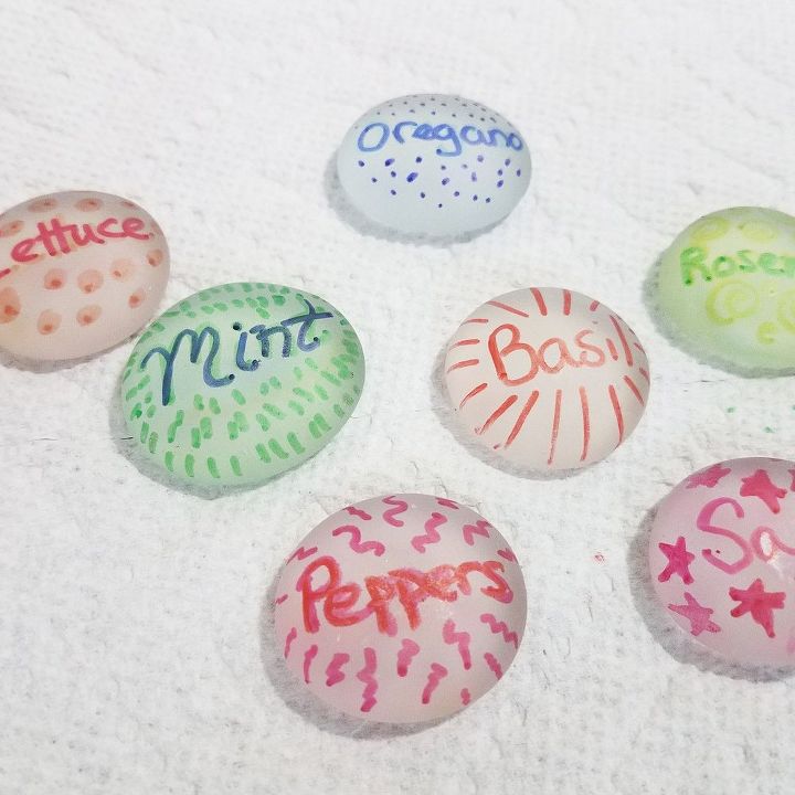 easy colorful plant markers