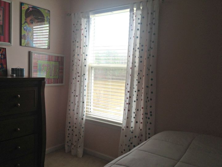 s 21 ways to have more polka dots in your life, Cute Curtains