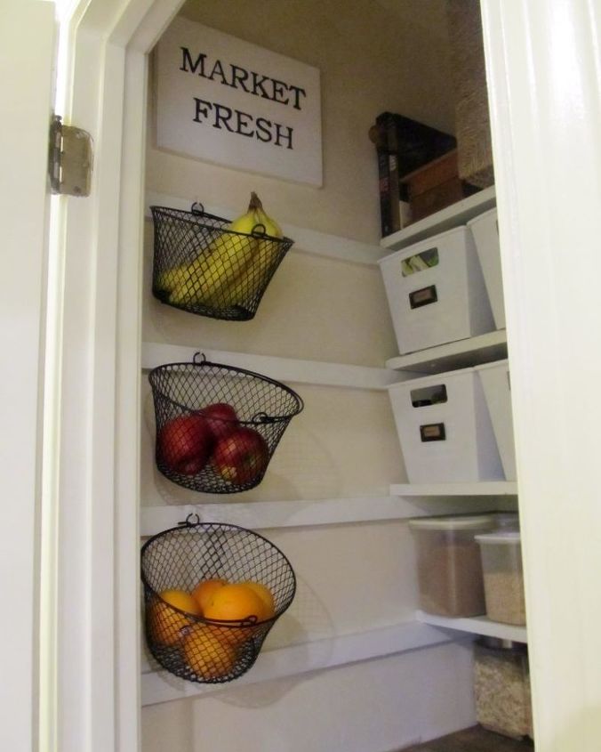 fruit basket on the wall diy display for just 5