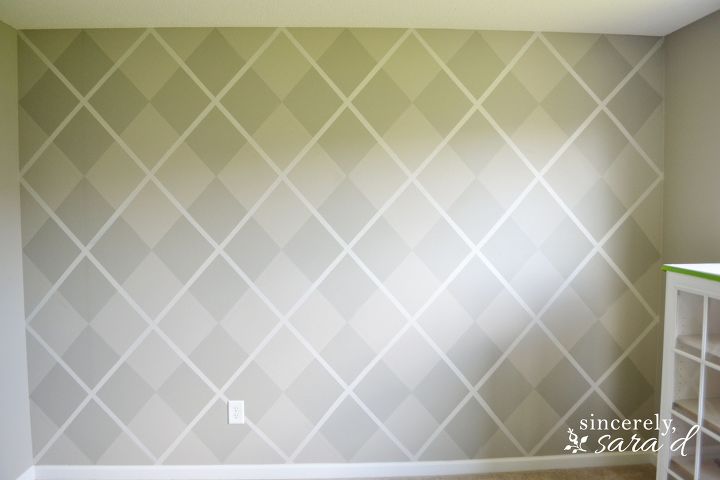 s 15 unbelievable ways people paint their walls, They add an argyle wall