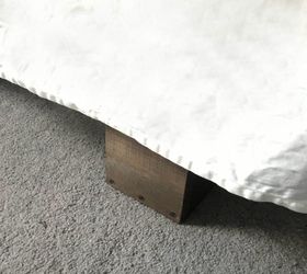 easy diy bed risers, After