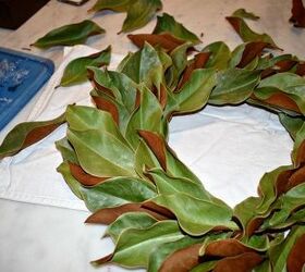 diy 15 dried magnolia wreath