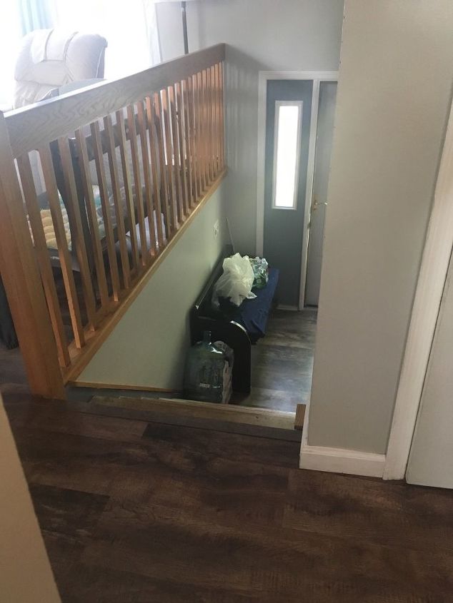 suggestions for paint color of railings and stairs