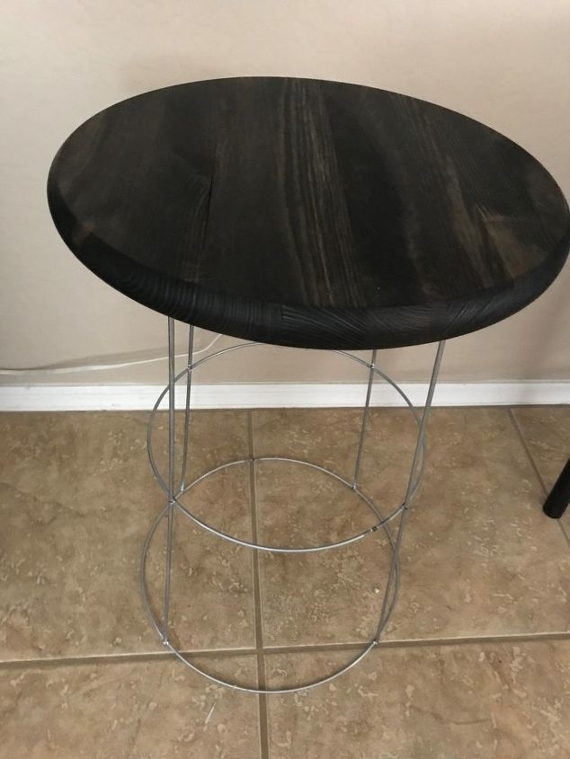 How to Make a Tomato Cage Side Table DIY | Hometalk