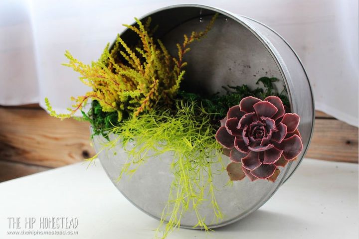 Diy Faux Galvanized Wall Planter Hometalk
