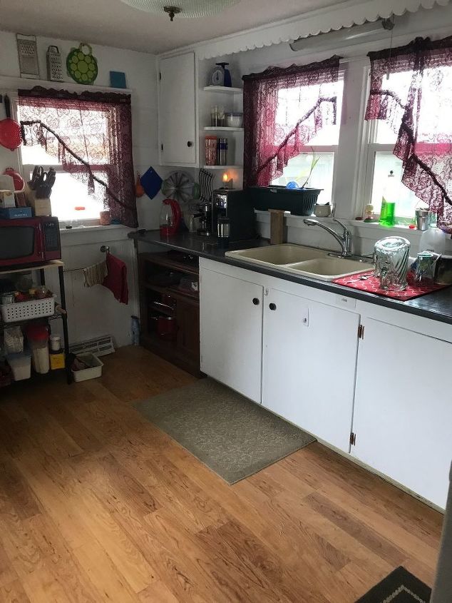 q i need a cheap way to remodel my kitchen