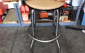 DIY Knee Kicker Carpet Stretcher