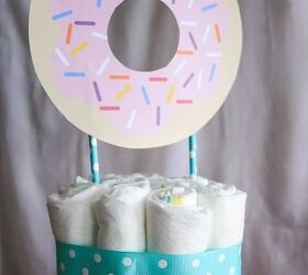 easy diaper cake