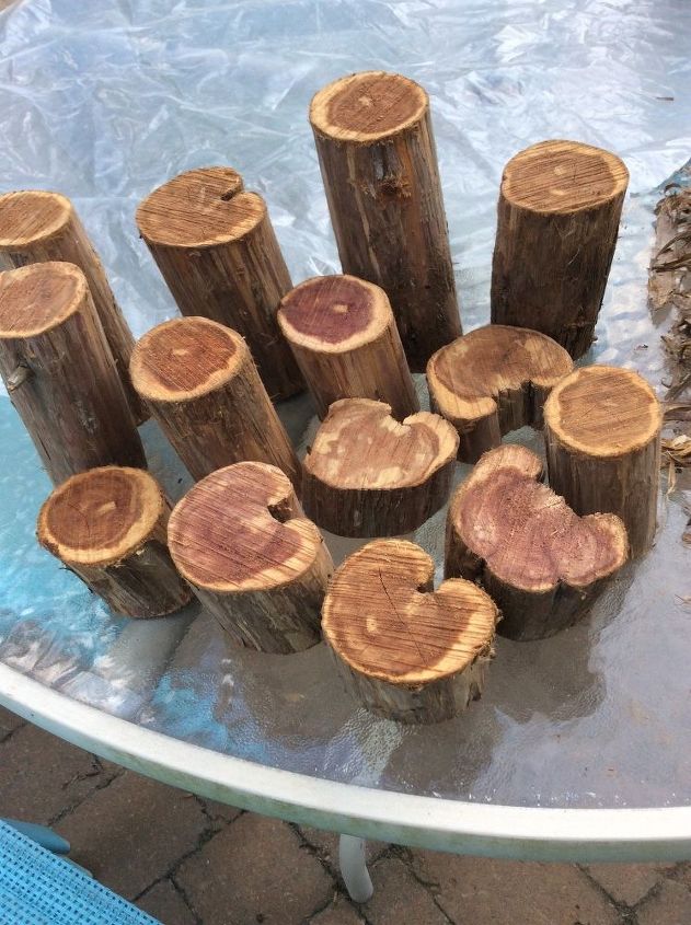 q cedar wood pieces