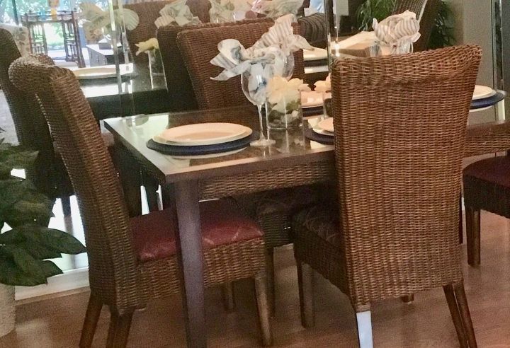 q dining table glass problem