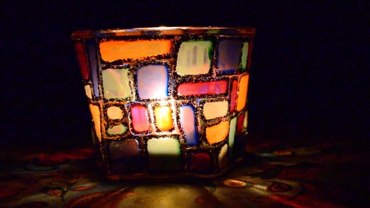 s 20 ways to incorporate mosaics to your home, Candle Holder