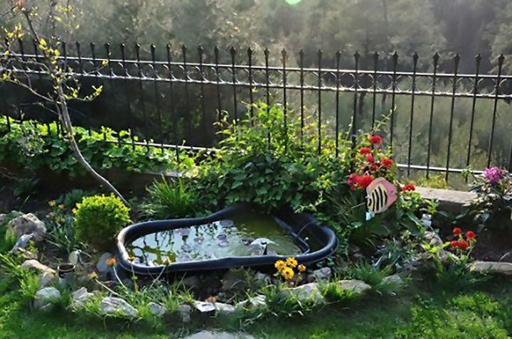 como fazer um lago de jardim