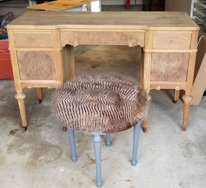 q help me with vanity redo