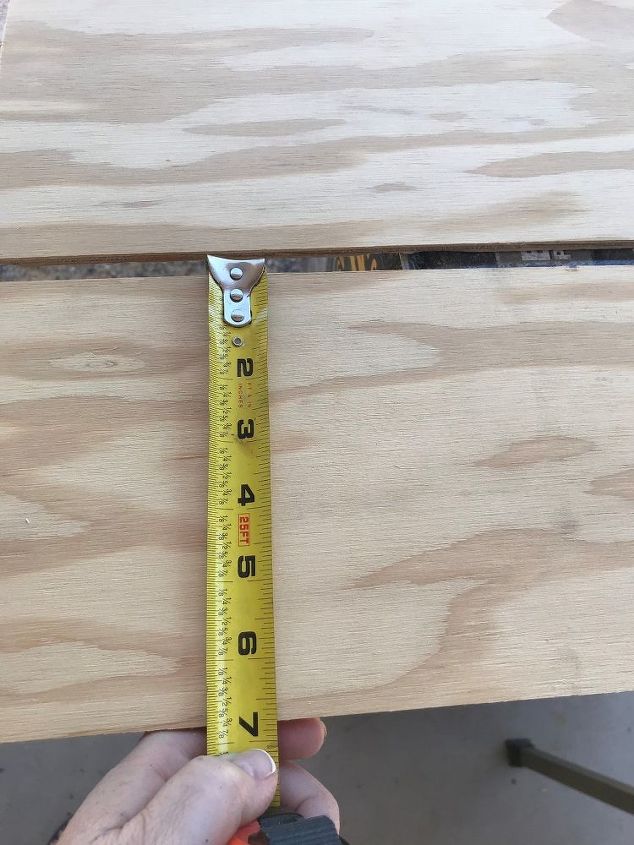 huge wood flip flops diy