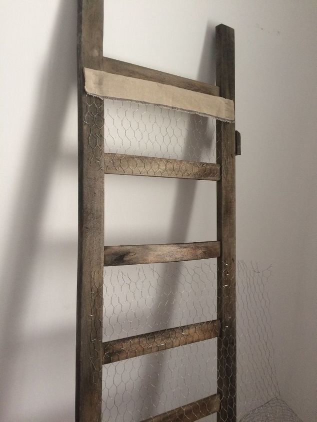 ladder to easy peasy magazine rack