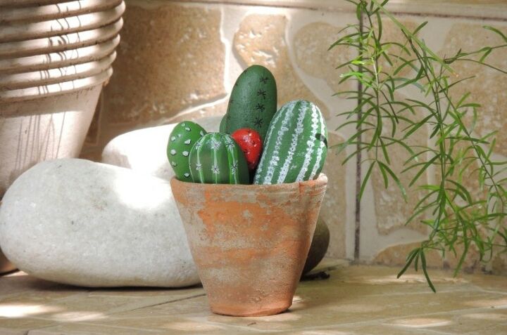 18 easy diy projects that you can do this weekend, Cute Cacti Rocks