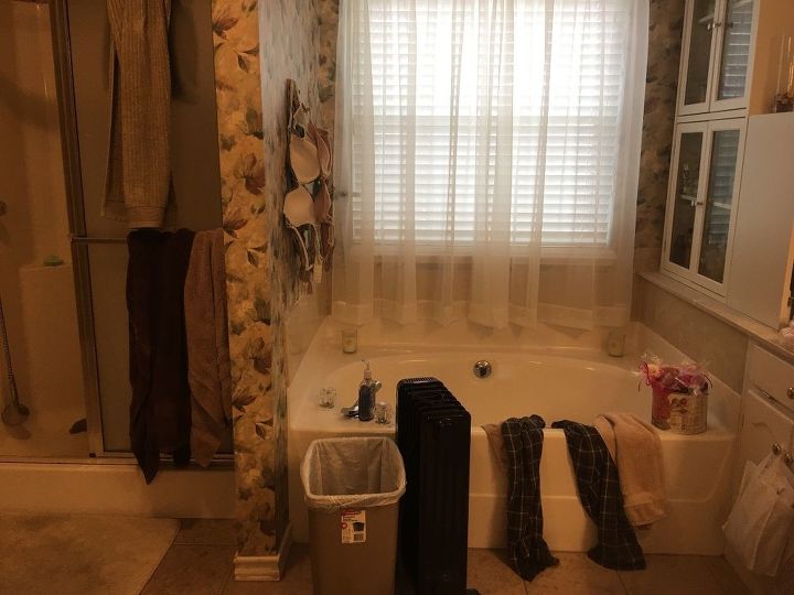 q i have this big beautiful bathroom but the shower tub need help wha