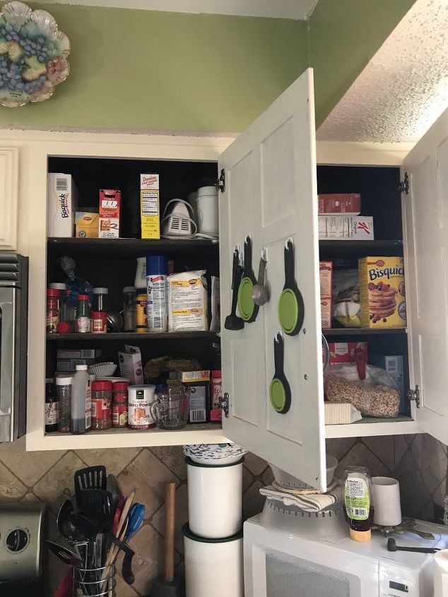 q looking for pantry space