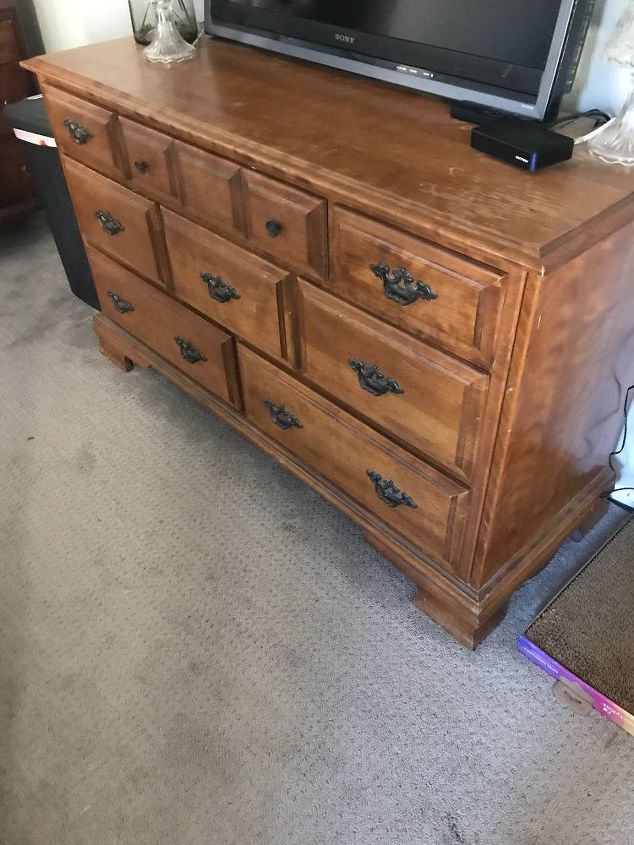q how to refinish dresser and night stands with chalk paint