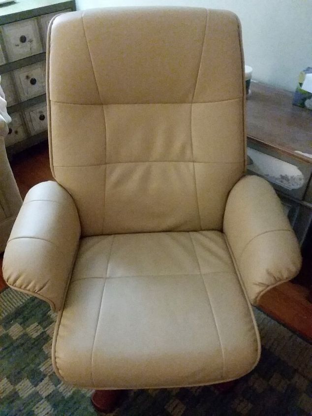 q can i paint a faux leather living room chair