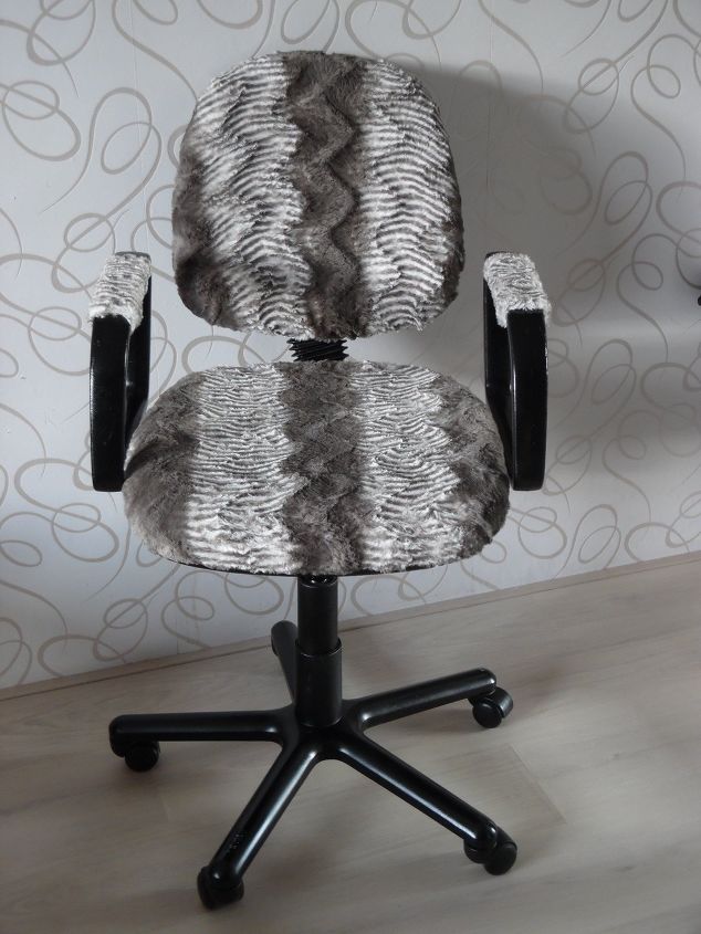14 formas geniales de tapizar sillas que puedes hacer t mismo, DIY Makeover silla de oficina La manera r pida y f cil