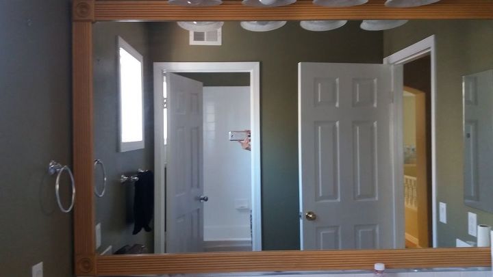 q what can i do about this mirror frame