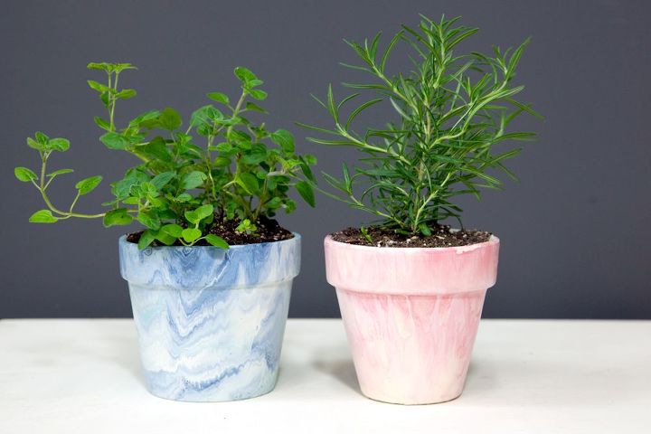 s 17 diy projects you can start and finish tonight, Get A Marbled Look On Your Terrracotta Pots