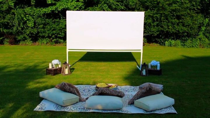 diy backyard movie theatre screen