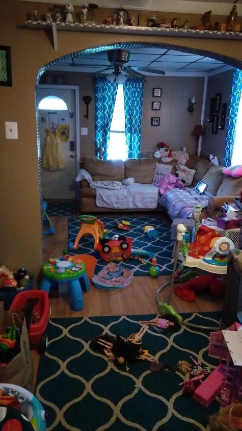 q how can i make these 2 rooms 1 room