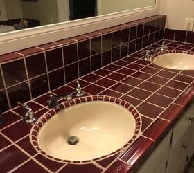 q best way to paint bathroom ceramic tiles