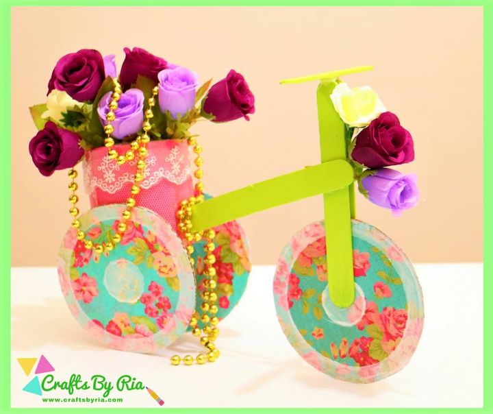 triciclo de bricolaje con palitos de helado y cartn hermosa idea de decoracin para
