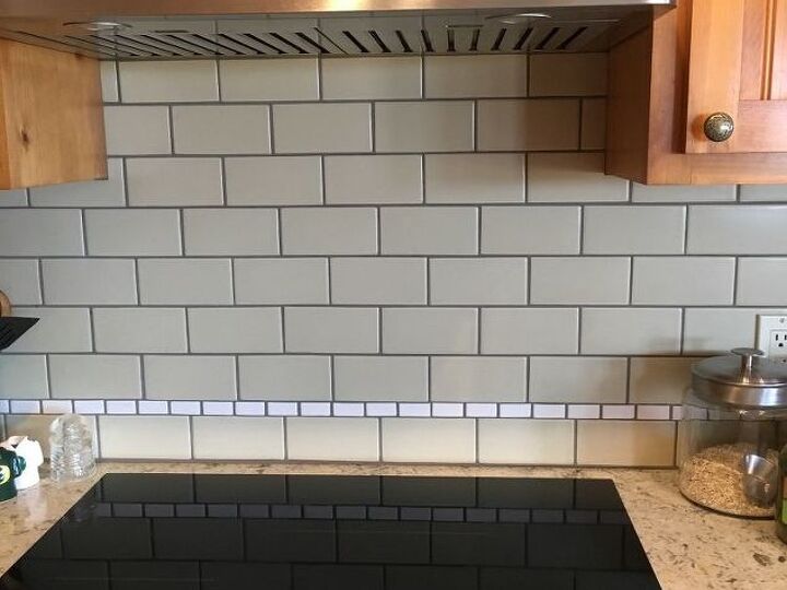 q can i paint kitchen tile